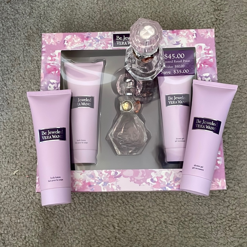 Vera Wang Be Jeweled Perfume